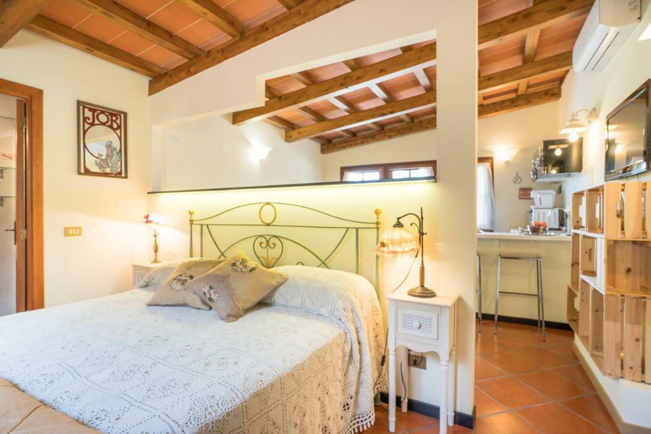 B&B Rosso Baccara Montevettolini Ngoại thất bức ảnh