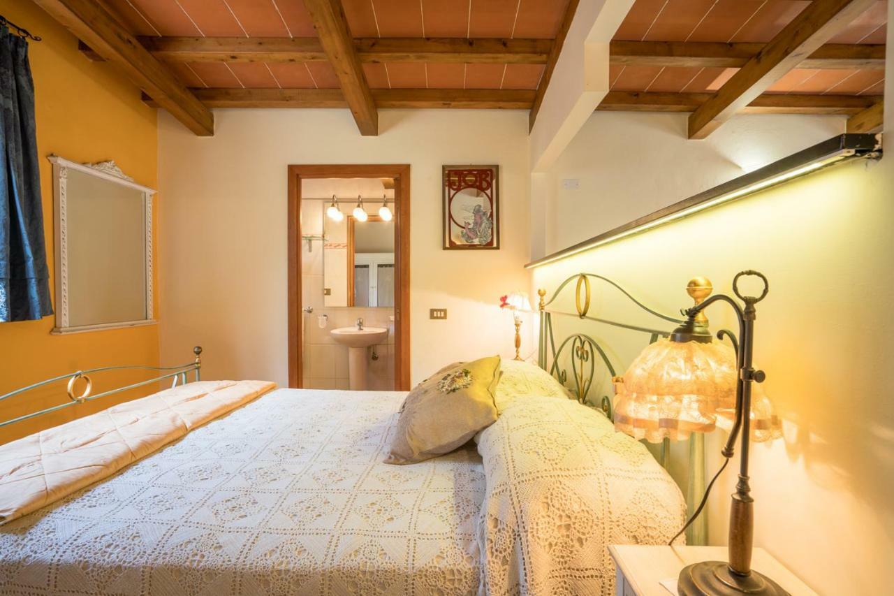 B&B Rosso Baccara Montevettolini Ngoại thất bức ảnh